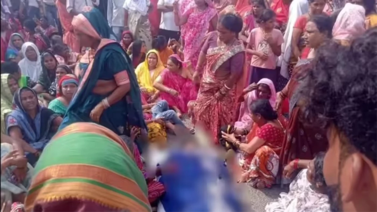 MP Crime News: जबलपुर में मूर्ति विसर्जन के दौरान तलवार से युवक की हत्या, माढोताल पुलिस ने 4 आरोपियों को 48 घंटे में दबोचा