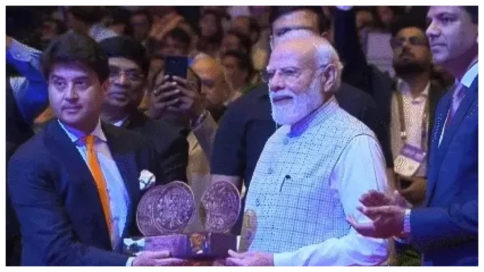 India Mobile Congress 2026: पीएम मोदी ने किया उद्घाटन.. 6G, AI और साइबर सुरक्षा पर दिया बड़ा बयान!