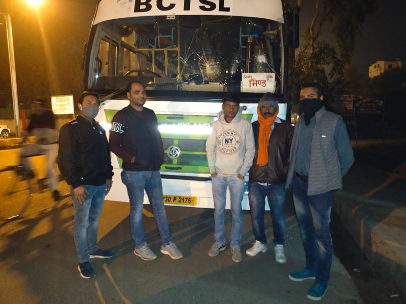 Youths Coming From Bikes In A Smart City Bus Vandalized And Beat The Driver