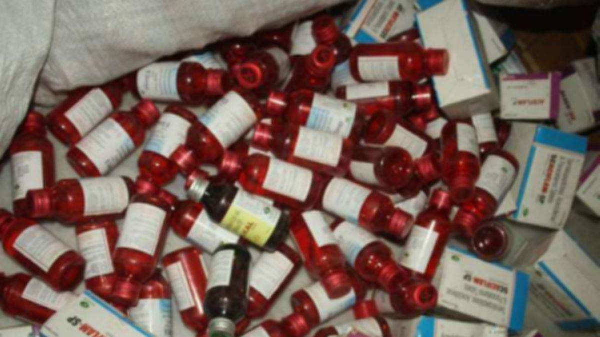 Bilaspur News: शासन का निर्देश-  नशीली दवा पकड़ने आनलाइन बाजार पर भी रखें नजर