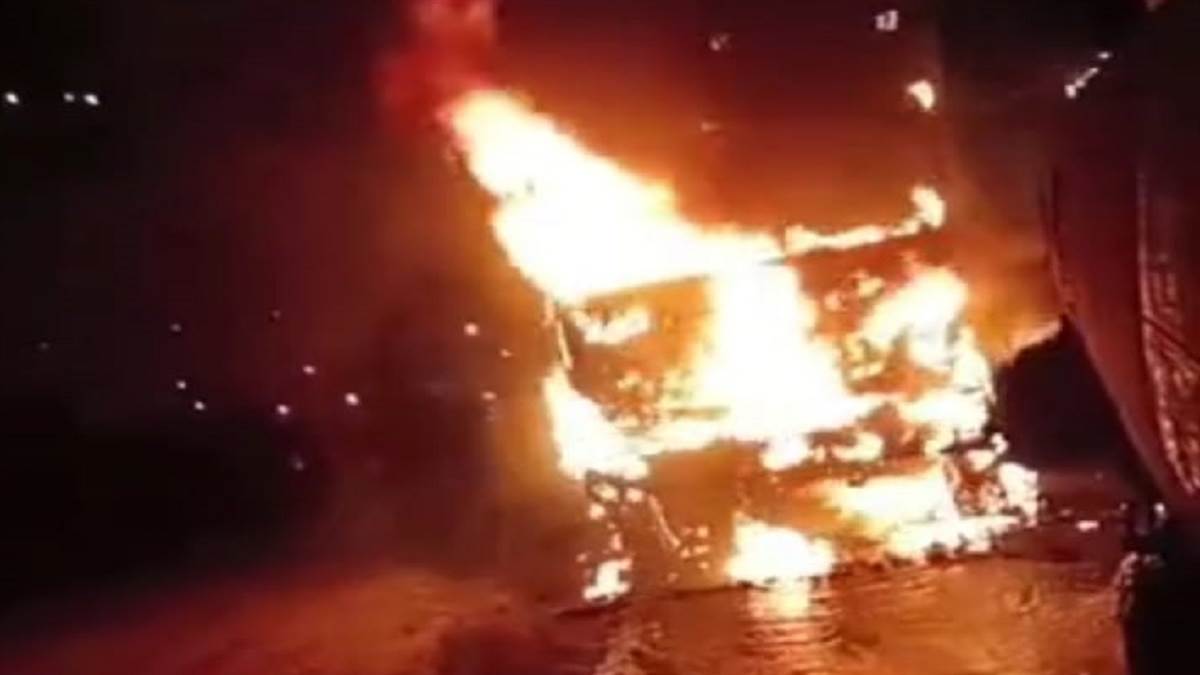 Korba Secl News: कुसमुंडा खदान में निजी कंपनी के टिप्पर में लगी, चालक ने कूद कर बचाई