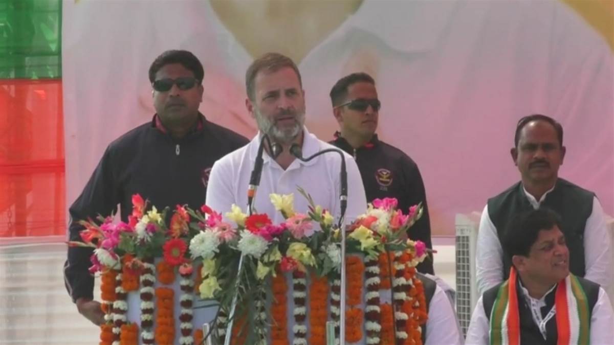 Raigarh Nyan Yatra News: रायगढ़ की सभा में राहुल गांधी ने कहा-मोदी ओबीसी नहीं, वह सामान्य वर्ग से हैं