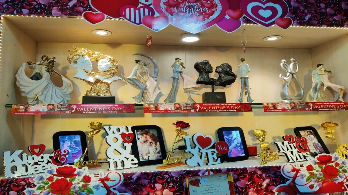 Valentine Week 2024: इश्क का इजहार होगा... तो बाजार भी गुलजार होगा