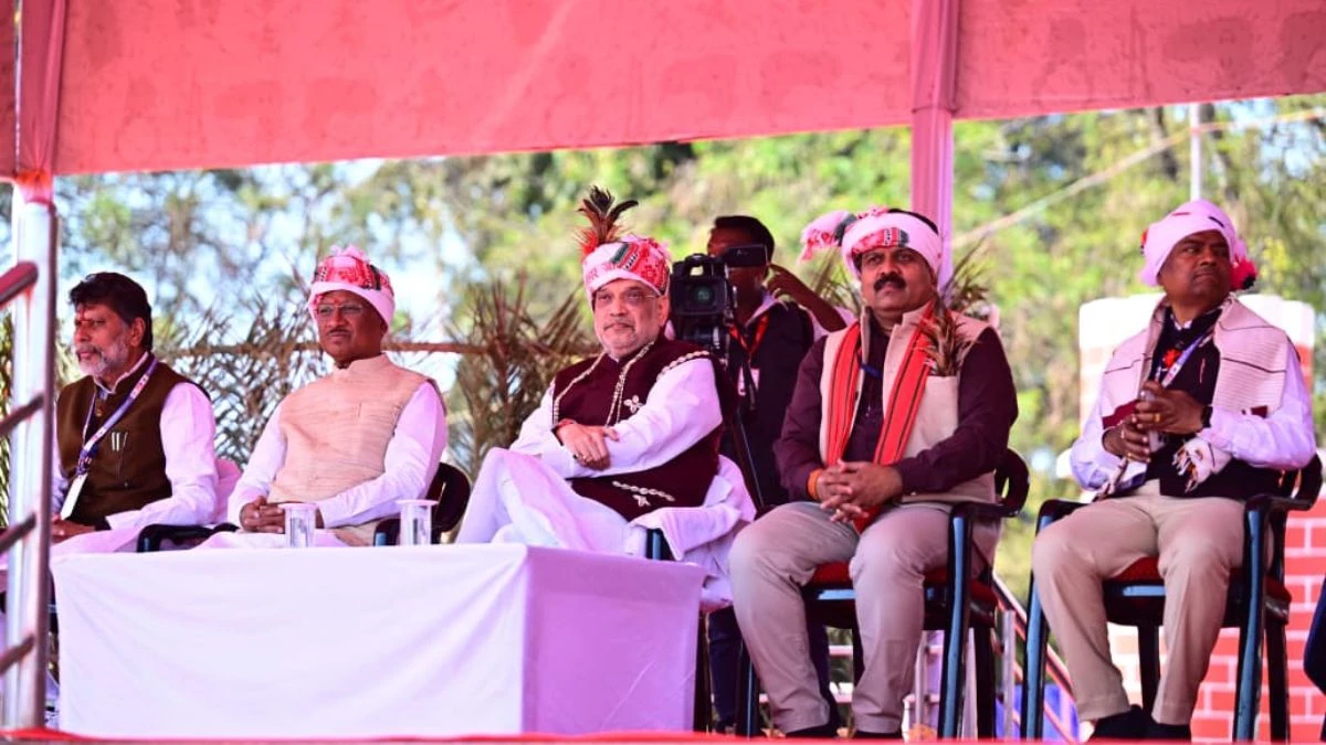 बस्तर की हुंकार तेलंगाना तक छिपे माओवादियों के कानों तक पहुंचनी चाहिए: अमित शाह