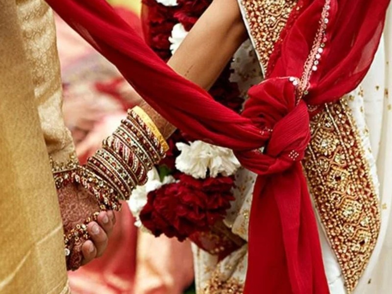 Wedding Muhurat 2021: शुरू हो रहा है शादी का सीजन, दिसंबर तक कितने शुभ मुहूर्त जान लीजिए