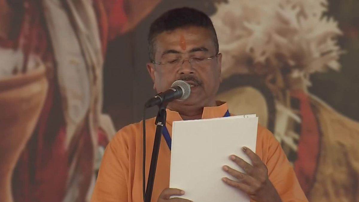 पश्चिम बंगाल में ‘डबल इंजन’ युग का आगाज, सुवेंदु अधिकारी ने ली मुख्यमंत्री पद की शपथ; दिलीप घोष समेत 5 मंत्री बने
