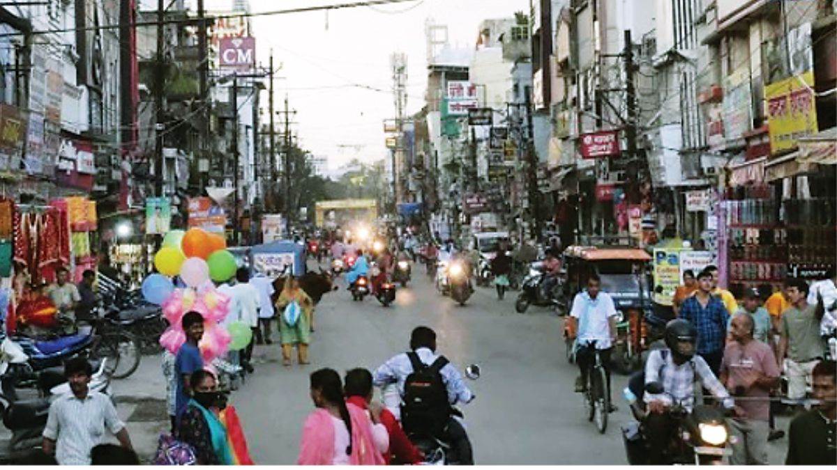 बिलासपुर का 300 साल पुराना ये बाजार, सस्ती शॉपिंग और वैरायटी टेस्ट का परफेक्ट ठिकाना