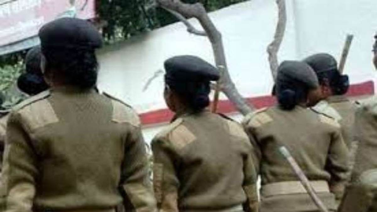 जबलपुर में मां गई थी शादी समारोह में, युवक घर में ताला लगाकर गया, दरवाजा खोला तो मिला युवती का शव