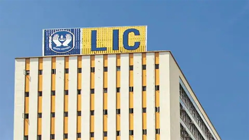 lic-stock-price