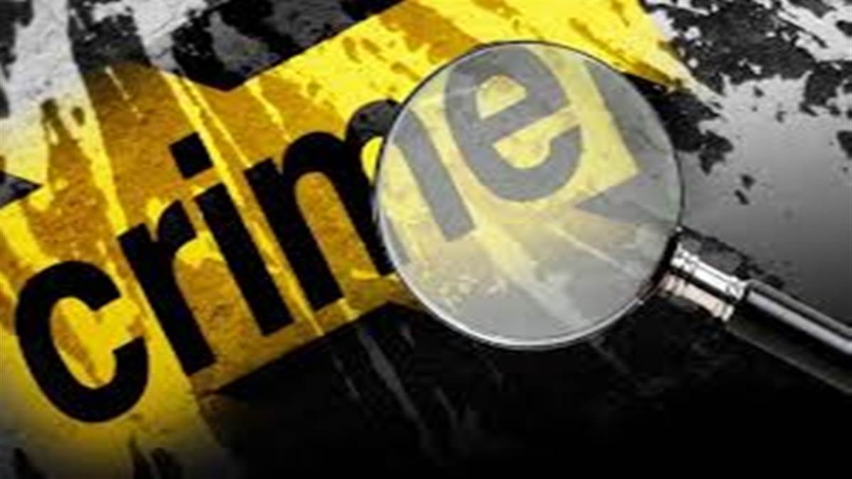 Morena Crime Information: मुरैना में टीआई के नाम से कांग्रेस पिछड़ा वर्ग जिलाध्यक्ष ने वसूले 40 हजार रुपये, केस दर्ज