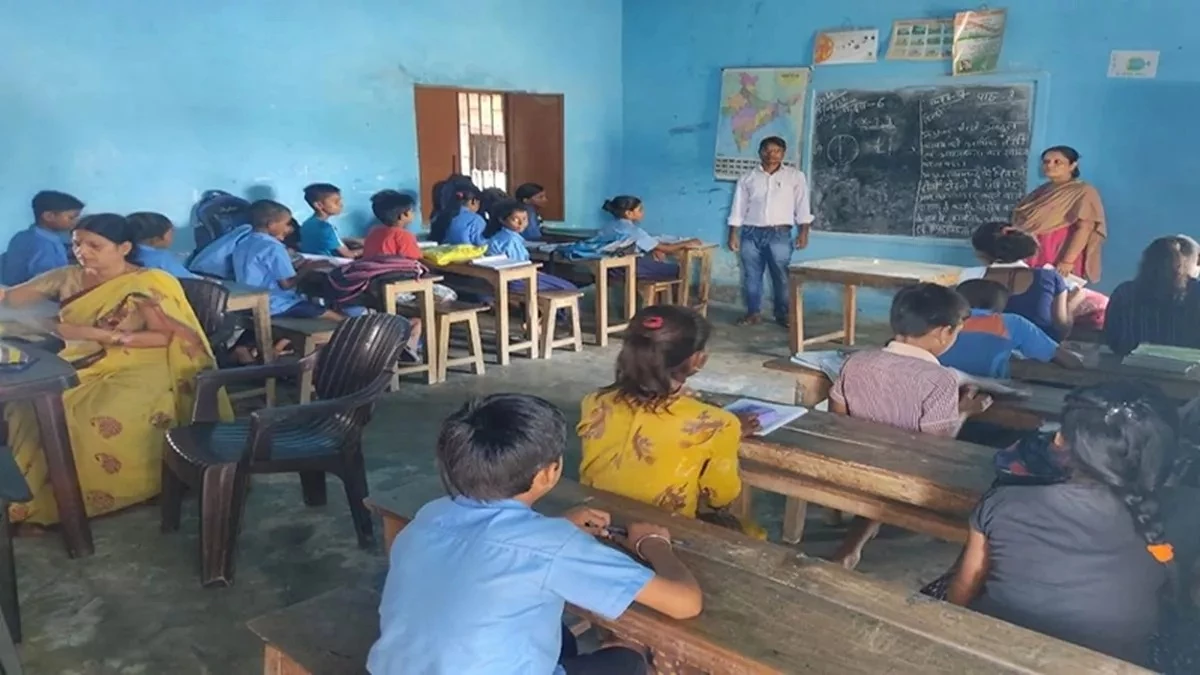 देश की शिक्षा व्यवस्था बदहाल: पहाड़ा, आरोही-अवरोही जैसे बेसिक कॉन्सेप्ट भी नहीं आ रहे बच्चों को