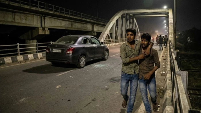इंदौर बायपास पर रील बनाना पड़ा भारी… चाकू और लोहे की रॉड से हमला कर कार और मोबाइल लूट ले गए बदमाश