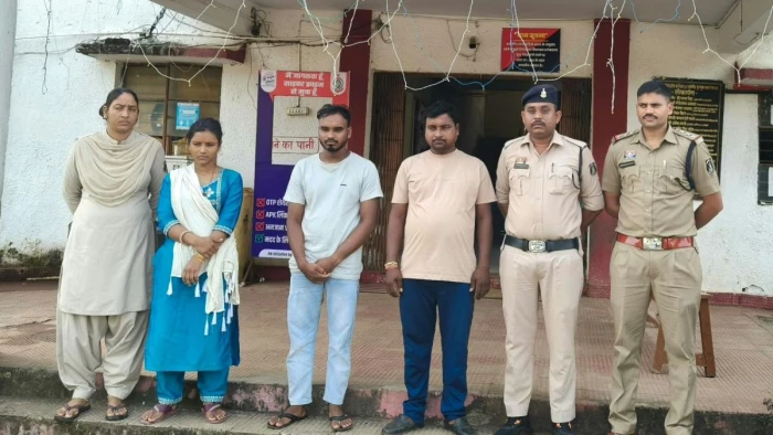 दो महीने बाद सुलझी कोसा हत्याकांड की गुत्थी, बहन के प्रेमी की भाई ने फावड़े से की थी हत्या, बड़े भाई ने भी दिया साथ