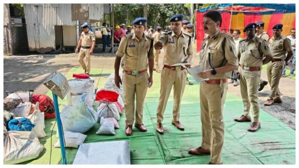 बिलासपुर में ब्राउन शुगर, इंजेक्शन और 1,989 सिरप, 302 किलो गांजा और 11 हजार टैबलेट पर चला पुलिस का रोलर