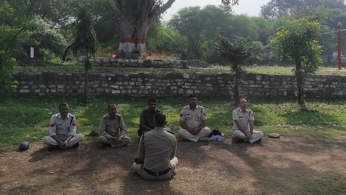 टेंशन दूर करने के लिए मध्य प्रदेश में भर्ती होने वाले पुलिस कांस्टेबल से लेकर डीएसपी तक आधा घंटा करेंगे ध्यान