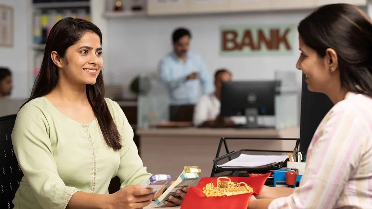 ₹50 लाख तक का मिल रहा लोन, ट्रेनिंग और सब्सिडी... MP सरकार की योजनाओं से महिलाएं बन रहीं आत्मनिर्भर