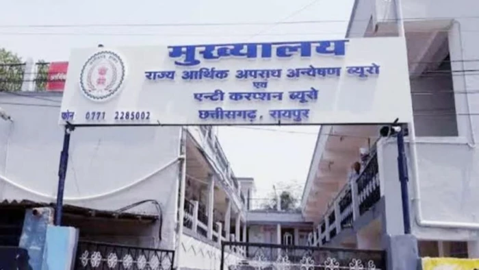 ACB का रिपोर्ट कार्ड : हर महीने औसतन 6 सरकारी कर्मचारी हुए ट्रैप, घूसखोरी के मामले में सूरजपुर और रायपुर टॉप पर