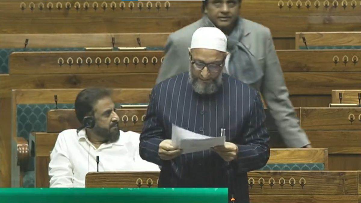 Asaduddin Owaisi: मैं भगवान राम का सम्मान, गोडसे से नफरत करता हूं, लोकसभा में बोले असदुद्दीन ओवैसी