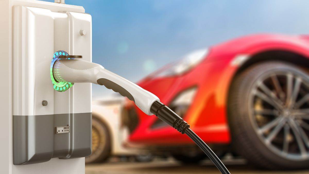 Electrical Car Gross sales: खूब पसंद आ रहे इलेक्ट्रिक व्हीकल, वित्त वर्ष-2024 में बिक्री 91 फीसदी बढ़ी
