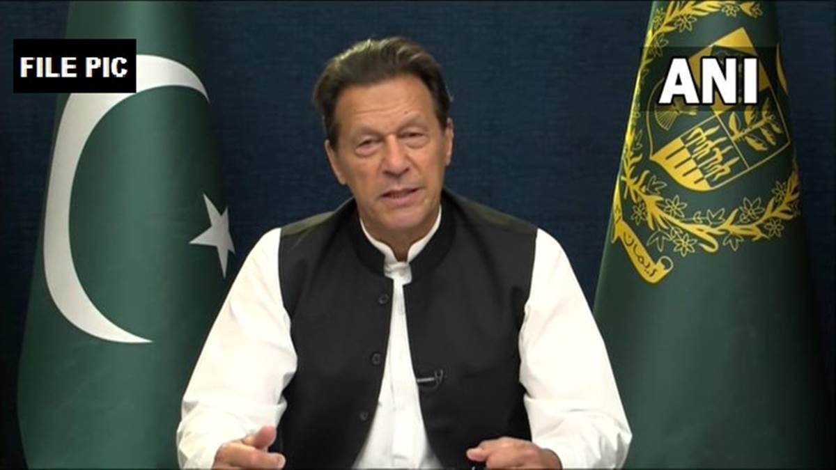 Imran Khan Pakistan: इमरान खान की गिरफ्तारी के बाद पाकिस्‍तान की राजनीति में हलचल, क्‍या फिर होगा तख्‍तापलट