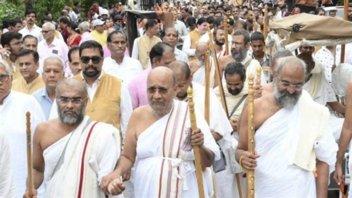 इंदौर के 50 स्थान पर चातुर्मास के लिए देशभर से आ रहे 450 से अधिक जैन साधु-साध्वियां, बहेगी धर्म की बयार