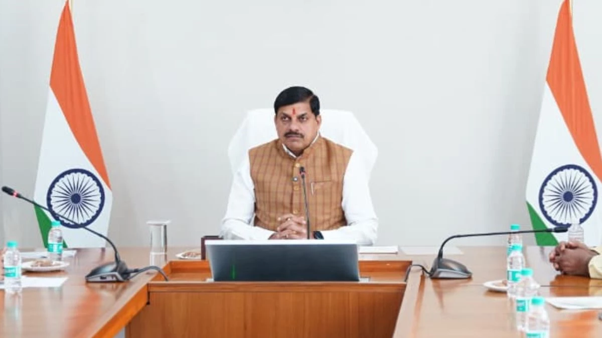 सीएम मोहन यादव ने वीडियो कॉन्फ्रेंसिंग कर जाना बाढ़ पीड़ितों का हाल, कहा- सरकार और जनता का है पारिवारिक रिश्ता