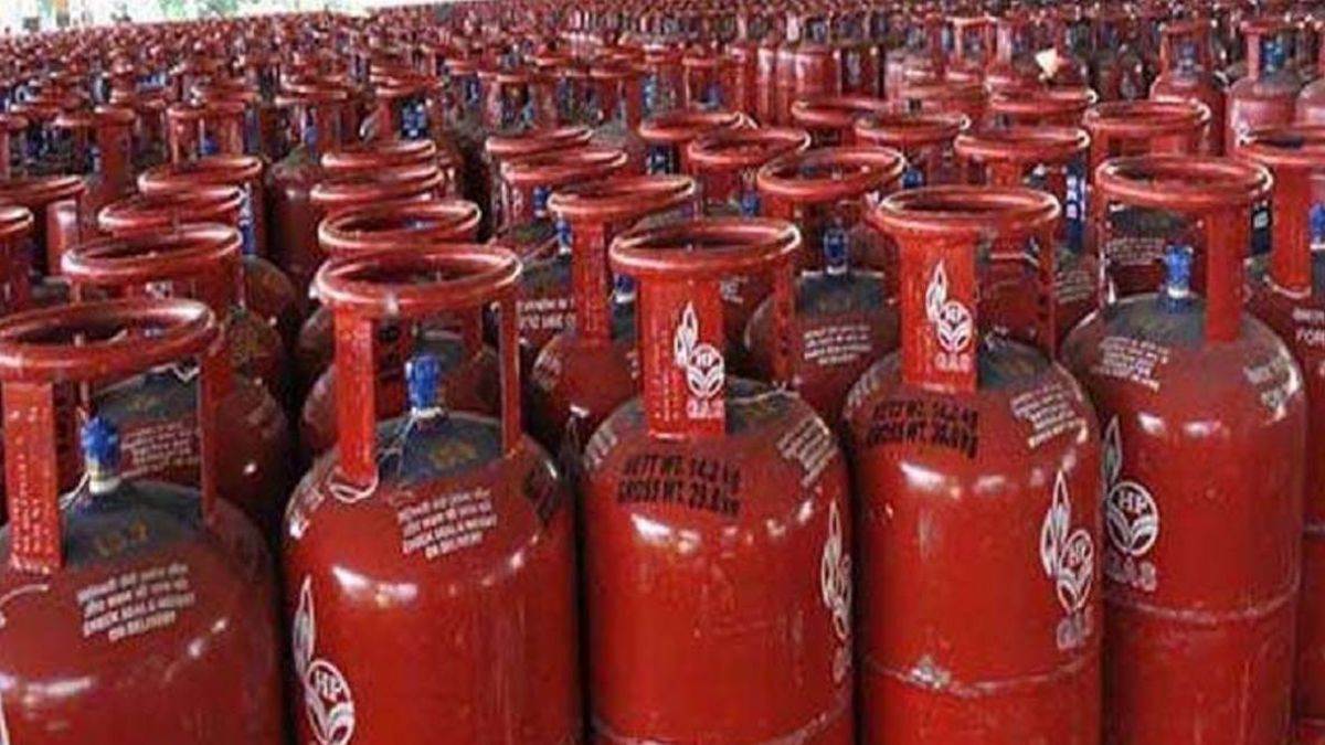 LPG Gas Subsidy Update 2025 : ₹300 की LPG गैस सब्सिडी महिलाओं के खाते में जमा, चेक करें स्टेटस