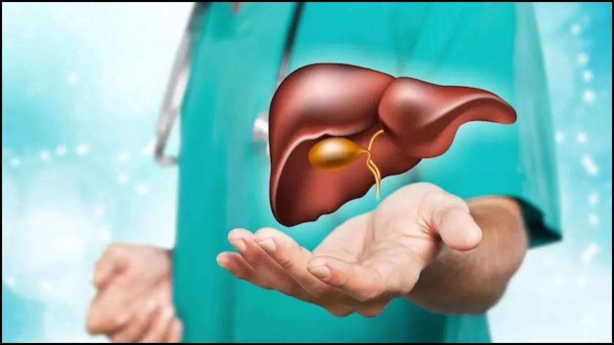 Fatty Liver: थकान, पीलिया और लिवर डैमेज, जानें कैसे सिर्फ एक ड्रिंक रोजाना कर रही है आपकी सेहत पर वार