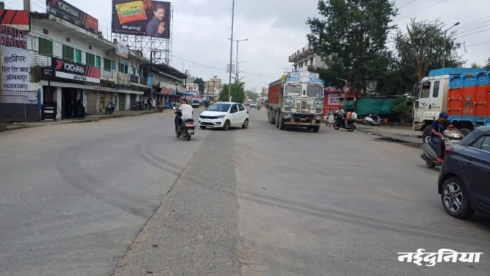 अंबिकापुर के रिंग रोड पर मंडरा रहा हादसों का खतरा... कलेक्टर के आदेश के बाद भी अधूरे डिवाइडर कट