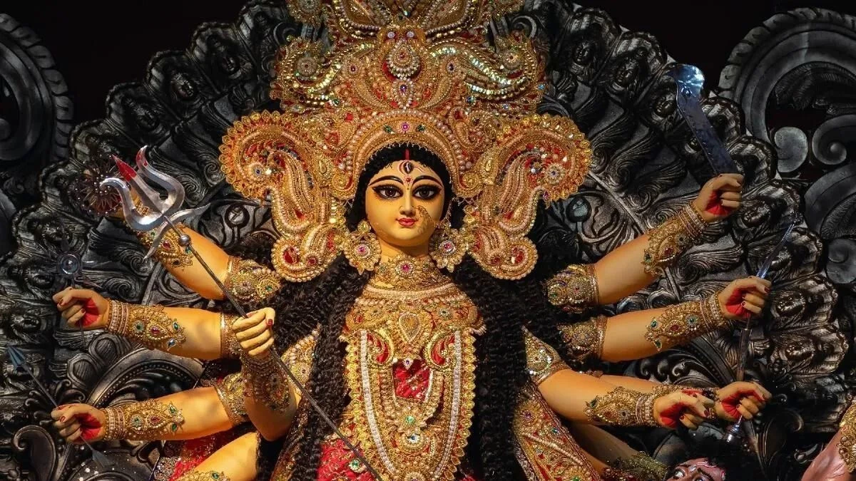 Maha Ashtami Maha Navami: नवरात्र की सप्तमी पूजन आज, अष्टमी-युक्त नवमी पर कालका माता को लगेगा 11 हजार रसगुल्ले का भोग