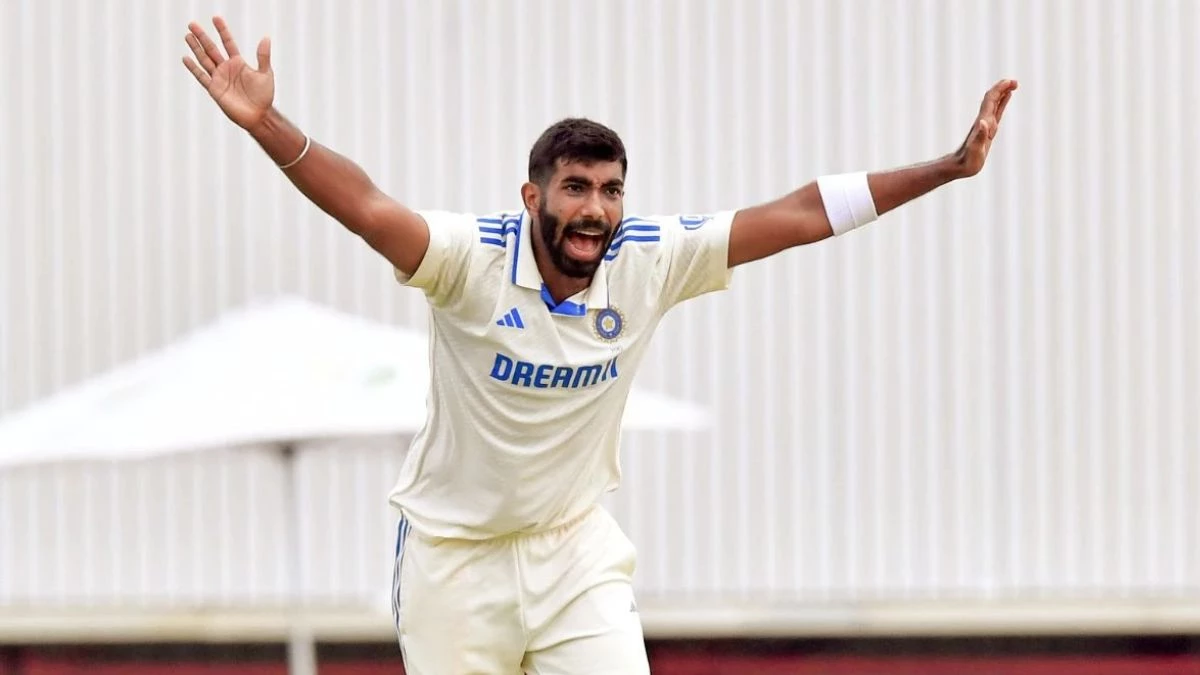 IND vs WI 2nd Test: बुमराह ने 50वें टेस्ट में रचा इतिहास, साथी खिलाड़ियों ने दी शुभकामनाएं