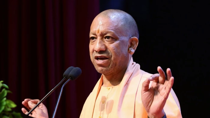 बीज से बाजार तक... किसानों को हर सुविधा दे रही डबल इंजन सरकार, CM योगी ने बताया किसान कैसे हुआ कर्ज से मुक्त