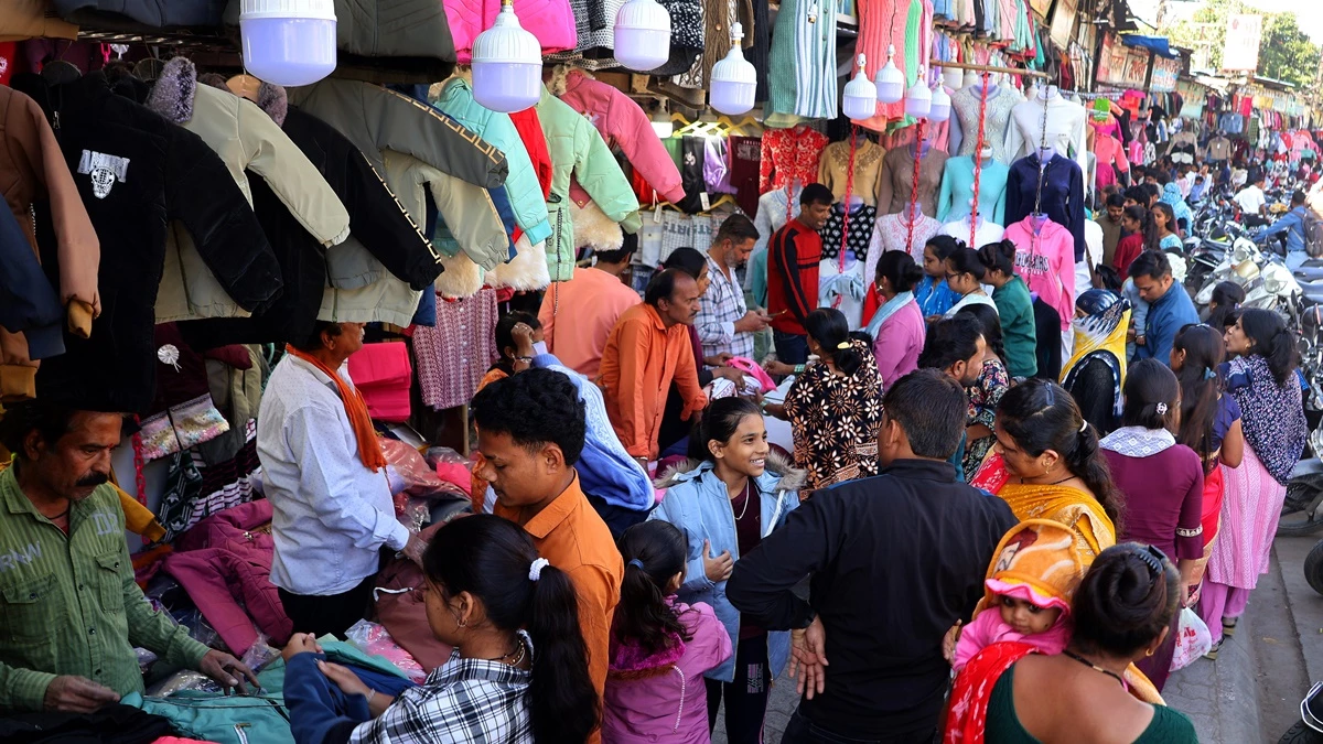 MP Weather Update: आज भी ठंडी हवाओं से कापेंगे इंदौर, भोपाल, जबलपुर सहित मध्य प्रदेश के 12 जिले