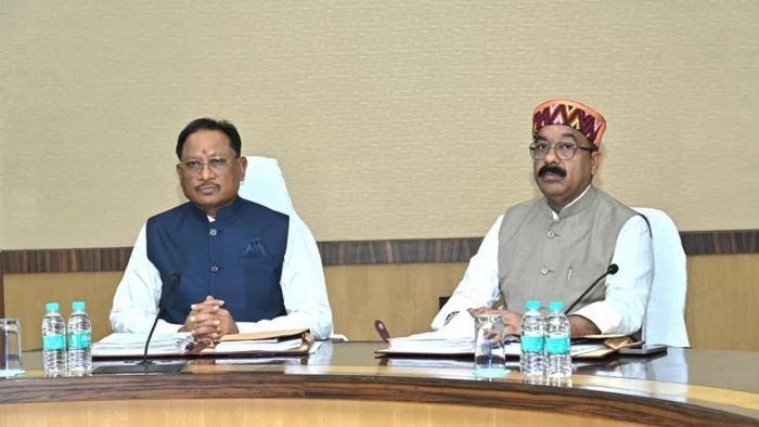 छत्तीसगढ़ कैबिनेट के बड़े फैसले... नक्सलियों के प्रकरण वापसी की प्रक्रिया मंजूर, 14 संशोधन को हरी झंडी