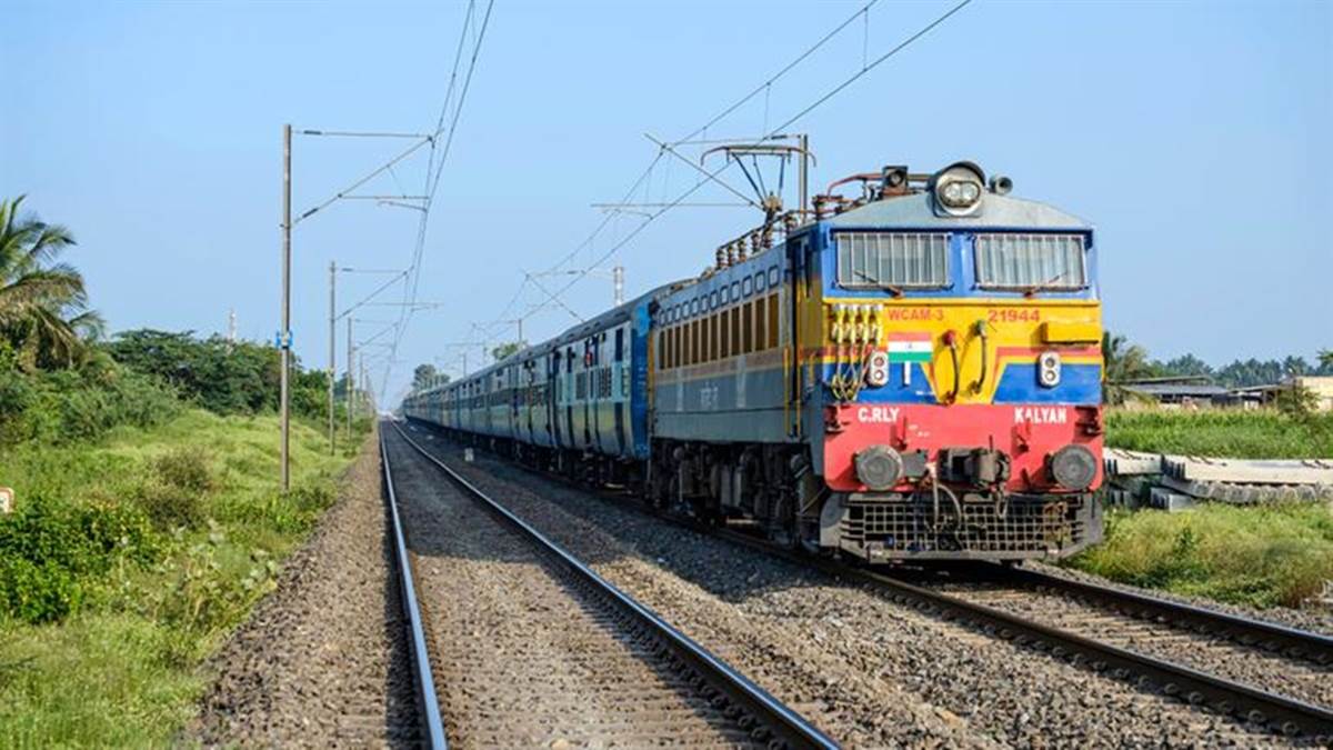 Summer Special Trains गर्मी की छुट्टियों के दौरान रेलवे चलाएगा 217 समर