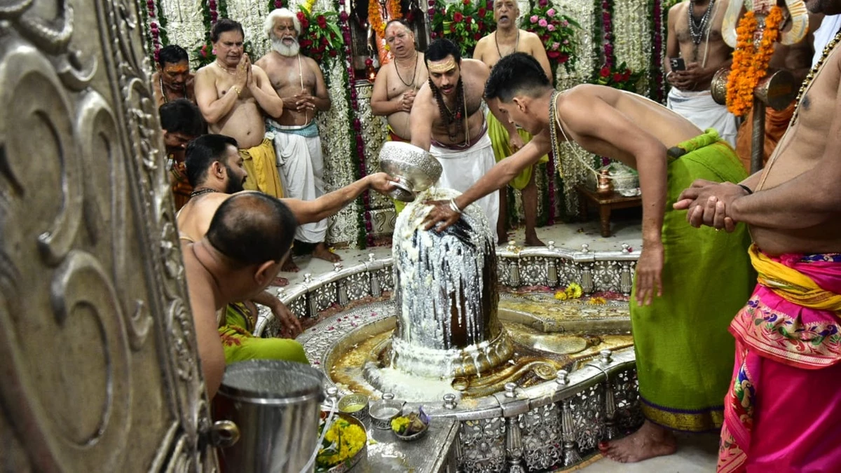 Sawan Somwar 2025: शिव आराधना का श्रावण मास आज से शुरू, विशेष संयोग में आएंगे चार सोमवार