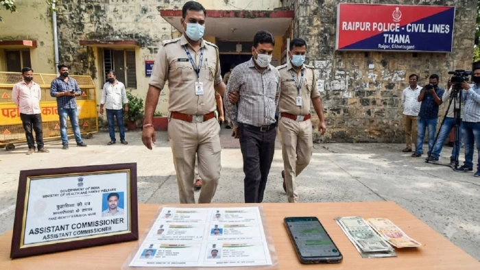 डीएसपी को पांच लाख में मनचाही पोस्टिंग का झांसा, स्वास्थ्य मंत्राालय का फर्जी अफसर निकला बिहार का ठग