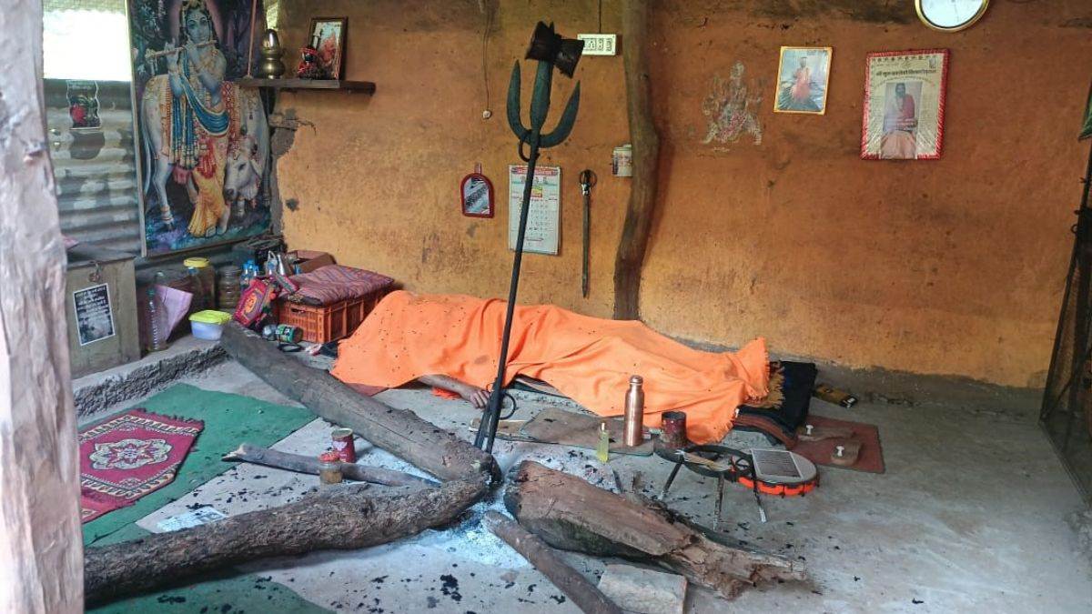 अनूपपुर में भोला गिरी खड़ेश्वर बाबा की हत्या, जंगल में बने आश्रम में मिला शव अनूपपुर में भोला गिरी खड़ेश्वर बाबा की हत्या, जंगल में बने आश्रम में मिला शव
