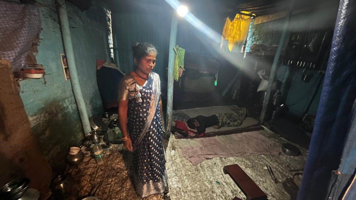 भोपाल की उड़िया बस्ती में बारिश से जलभराव, राशन खराब