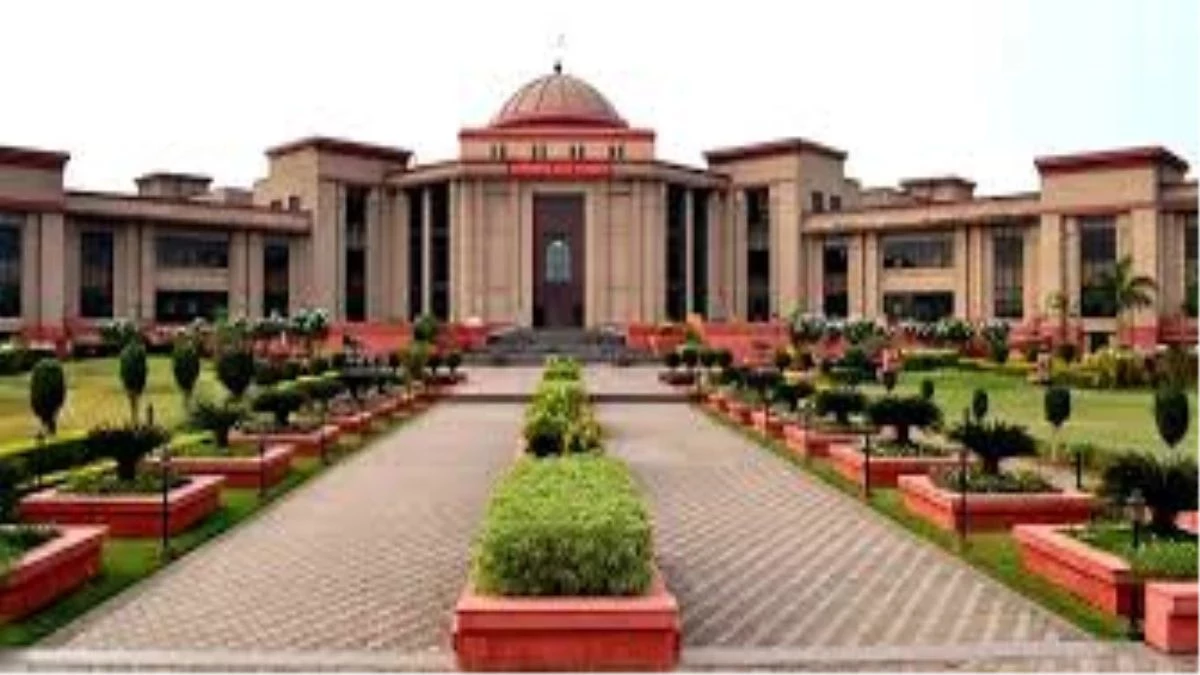 'निजी स्कूल भी ESI एक्ट के दायरे से बाहर नहीं जा सकते', छत्तीसगढ़ हाई कोर्ट का बड़ा फैसला