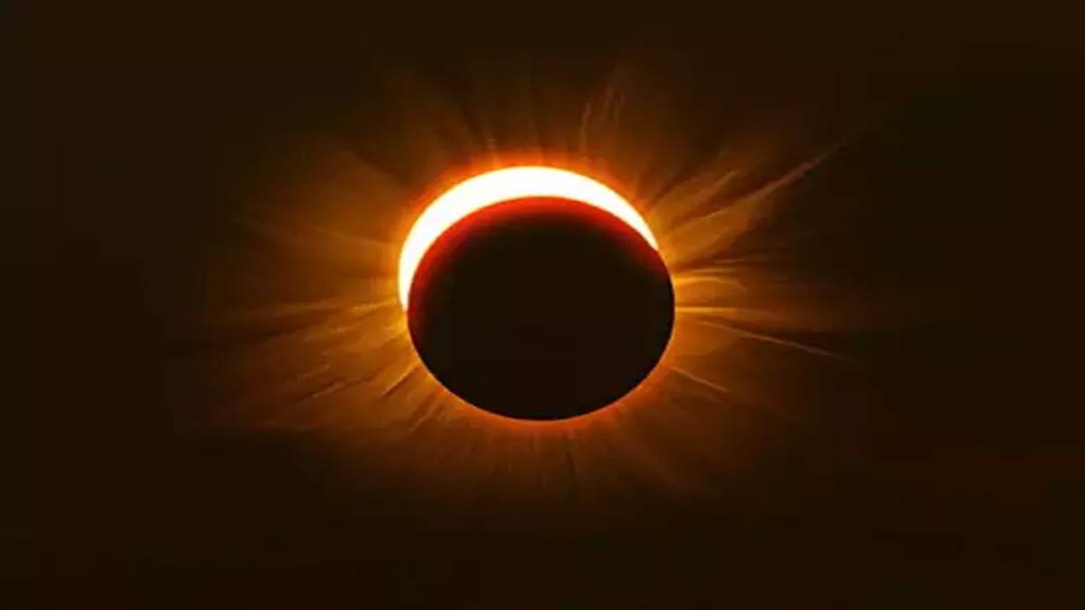 Surya Grahan 2022: दिवाली के अगले दिन सूर्य ग्रहण, इन राशियों के लिए अशुभ, हो जाएं सावधान