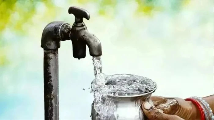 इंदौर में सरकारी बोरिंग पर दबंगों का कब्जा! जलसंकट की आहट से पहले पानी माफिया पर निगम का शिकंजा