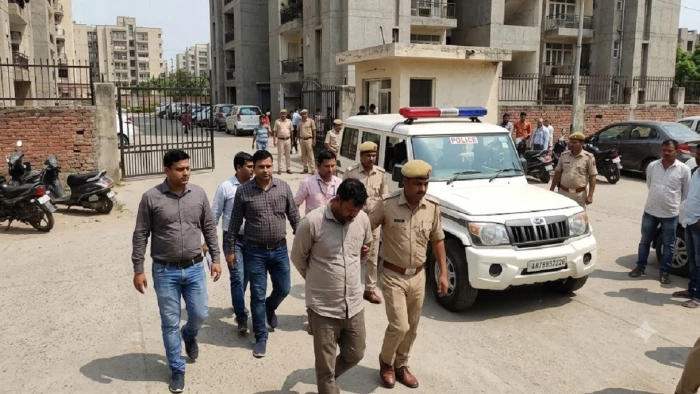 बालोद पुलिस की कार्रवाई: डीलरशिप पर शत- प्रतिशत कैशबैक का झांसा, लाखों की ठगी, नोएडा से सीईओ गिरफ्तार