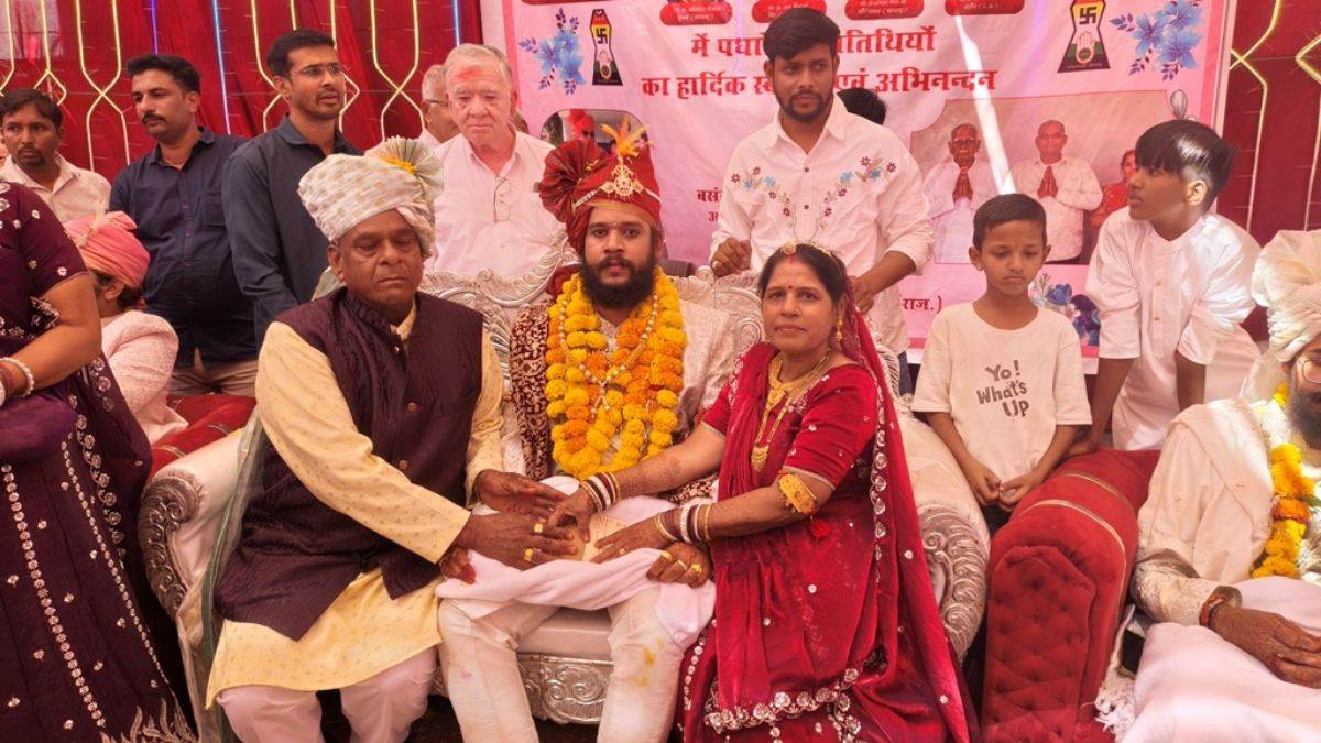 सीए बन नहीं मिली शांति, अब 25 अक्टूबर को दिल्ली के लाल किले में लेंगे जैन...