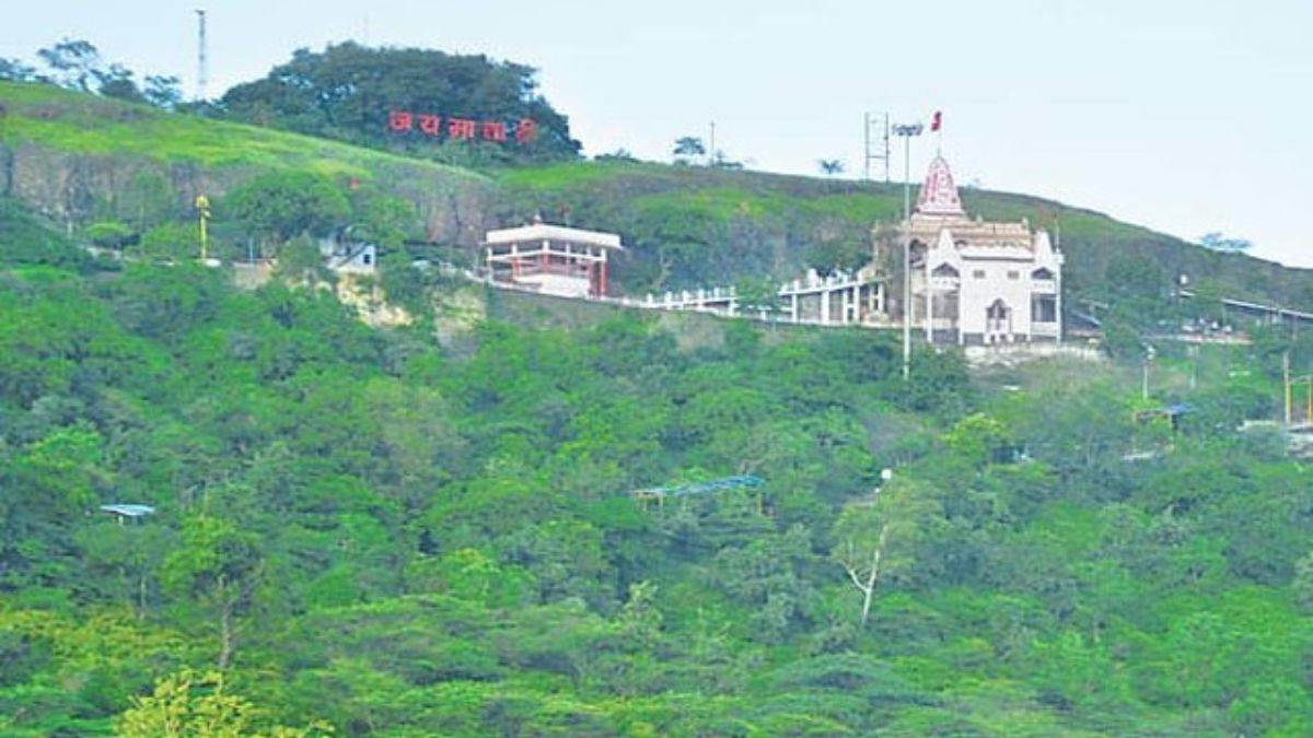 नवरात्र विशेष : कालिदास की तलाश में देवास आया विश्वविख्यात उपन्यासकार, देवी की पहाड़ी पर लिख गया किताब