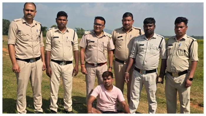 ऑपरेशन क्लीन: अंबिकापुर में 6 लाख की नशीली दवाइयों का जखीरा बरामद, विक्रेता गिरफ्तार, मुख्य आरोपी फरार