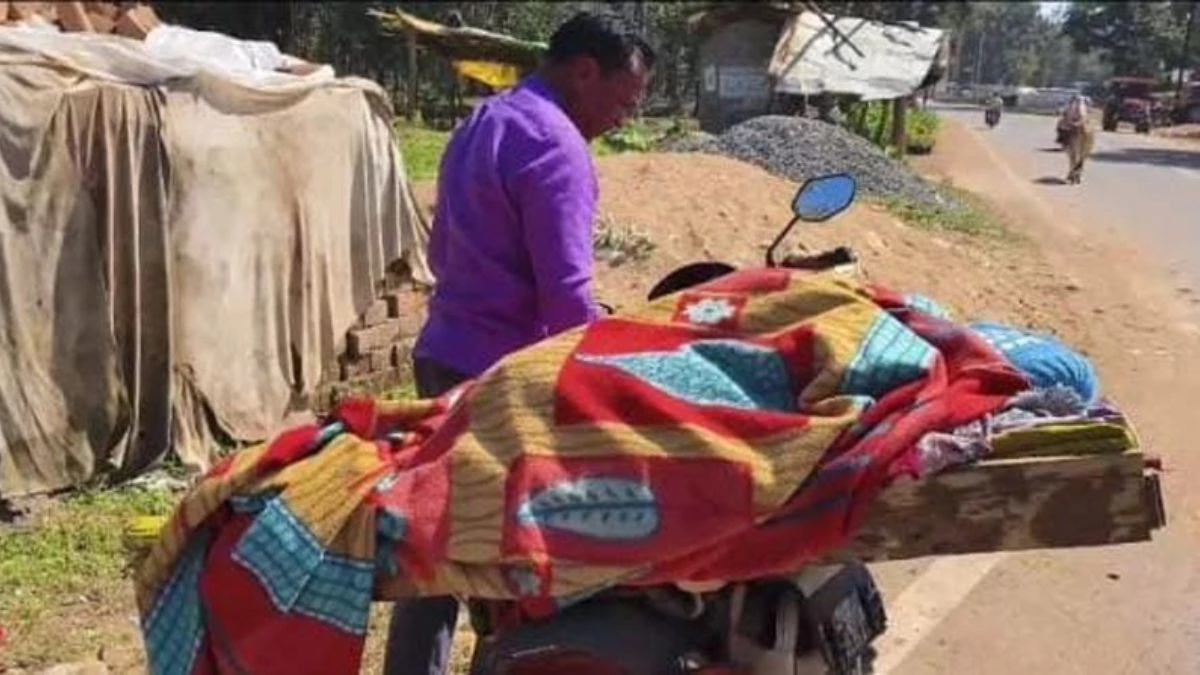 नगवाही का दर्द : कैंसर पीड़ित पत्नी का इलाज कराने गांव-गांव भटक रहा समलू, पैसे खत्म, पर उम्मीद नहीं