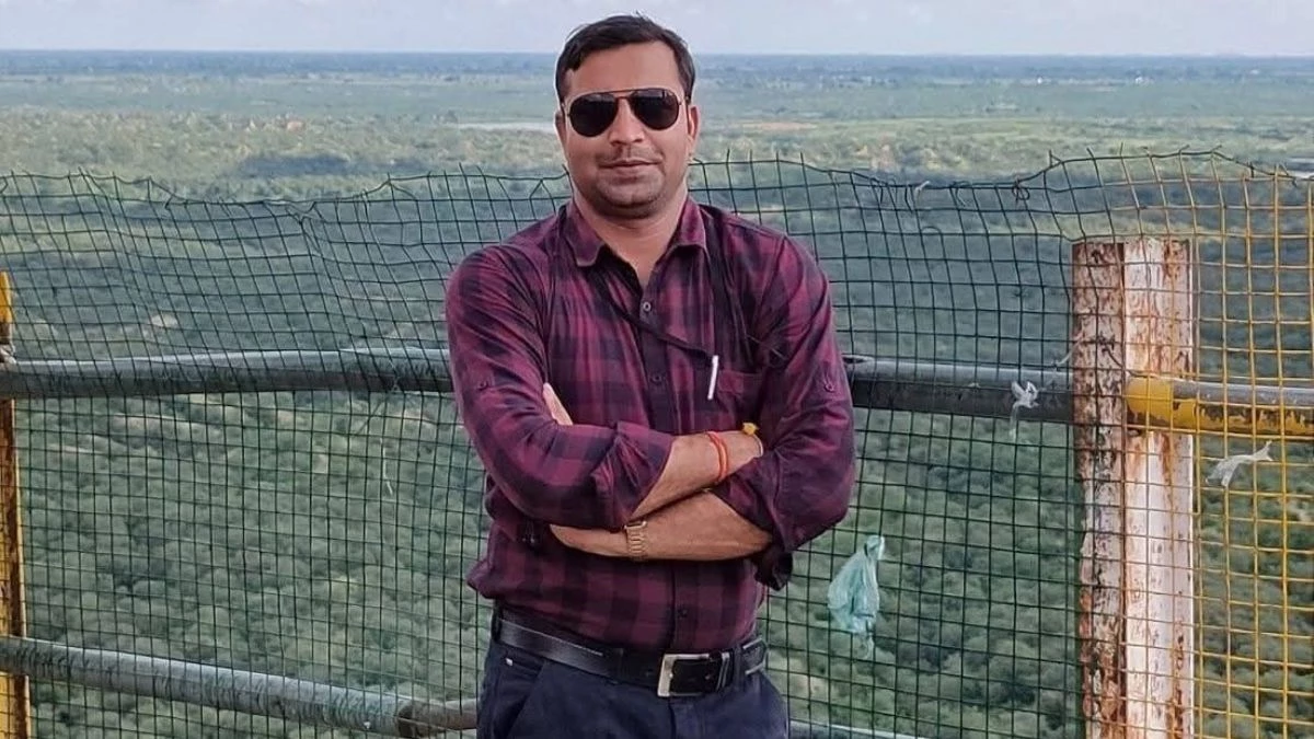 रात में पत्नी से कहा सामान पैक कर लो, भतीजी की शादी में चलेंगे... सुबह आ गई जवान की मौत की खबर