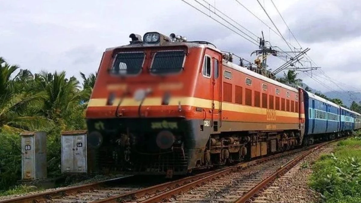 Indian Railway: यात्रियों के लिए खुशखबरी... रीवा से मुंबई के बीच स्पेशल ट्रेन अब फरवरी 2026 तक चलेगी