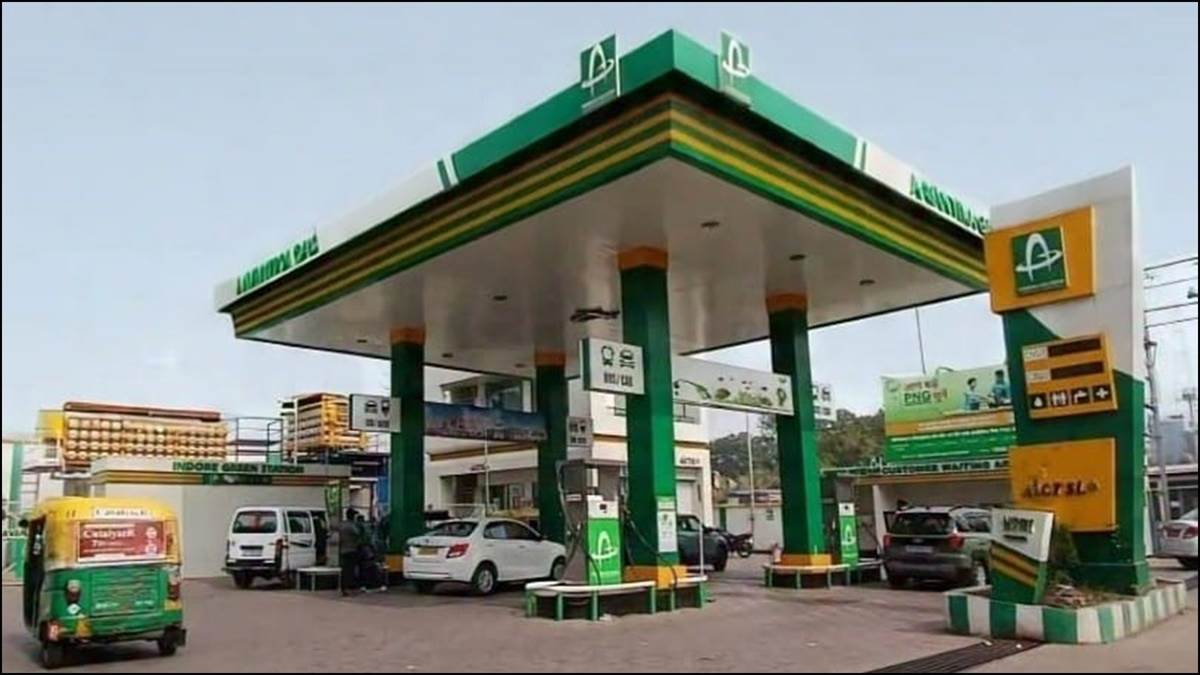 महाकाल अन्न क्षेत्र में रसोई गैस का संकट नहीं, पीएनजी पर बन रही प्रसादी